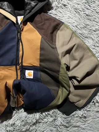 Chaqueta Carhartt Marron Beige Rework OG Hoodie 90