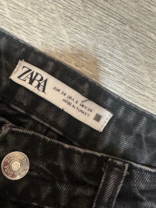 Vaqueros Zara negros