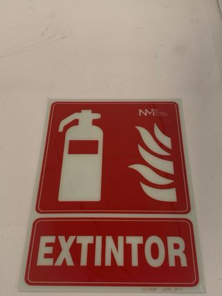2 Extintores de Incendios 2 señalamientos homologa