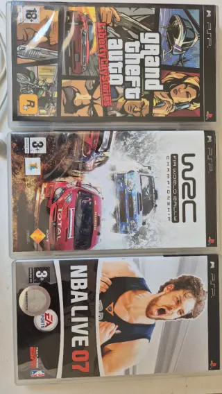 PSP + 3 Juegos: GTA, WRC, NBA Live 07
