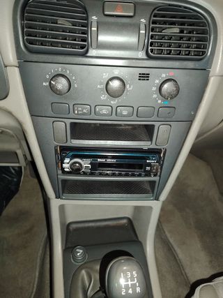 Volvo V40 2002