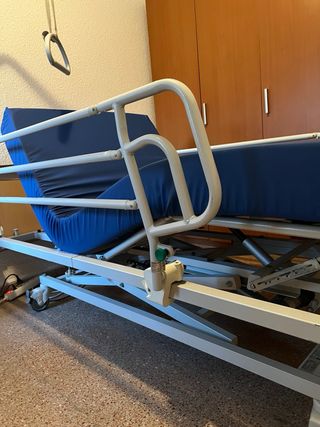 Cama articulada geriátrica hospital
