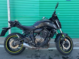 Yamaha MT-07 Negra
