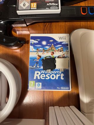 Set Wii: Guitar Hero, Wii Sports, Wii Fit