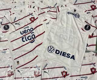 Camisetas de Fútbol Cerro Porteño-Olimpia-Paraguay