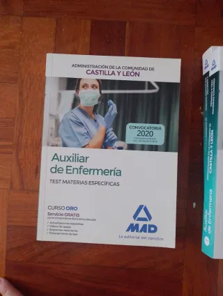 Auxiliar de Enfermería de la Administración de ...