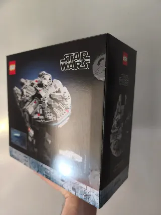 LEGO Star Wars 75375 Halcón Milenario