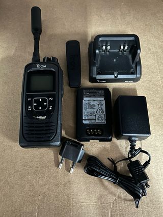 Teléfono Satelital ICOM IC-SAT10