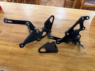 Pedales Freno y Cambio Moto MT07 Negro