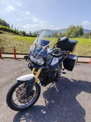 Triumph Tiger 800