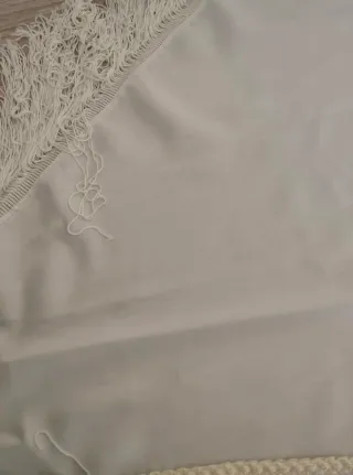 Mantón de Manila Beige/Blanco con Flecos