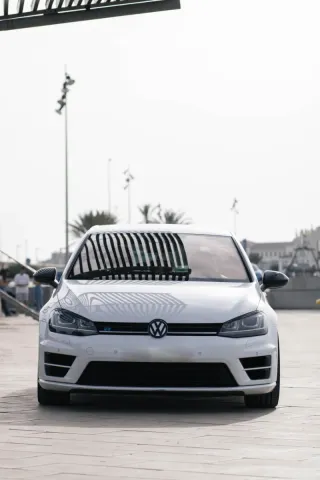 Volkswagen Golf R300