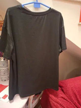 Camiseta Negra Tortuga Multicolor