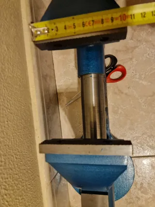 Tornillo de banco de 100mm de mordaza