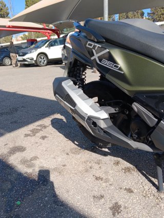 Kymco DTX 360 Negra Automática