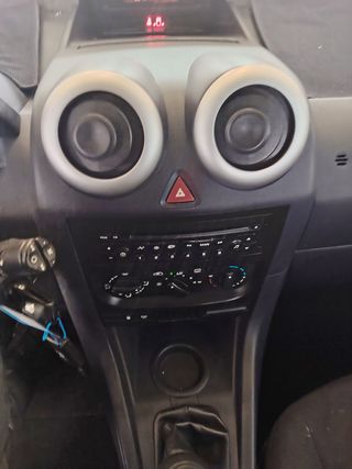 Peugeot 1007 2007