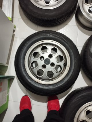 Llantas Renault 9 11