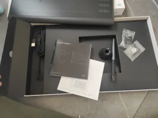 Huion Inspiroy H1060P Tableta Gráfica