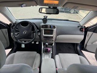 Lexus IS 220d Sport