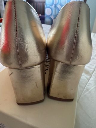 Scarpe décolleté oro cerimonia tacco largo