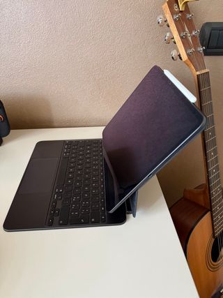 iPad Pro M4 13 256GB + Magic Keyboard + Pencil