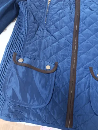 Chaqueta acolchada azul