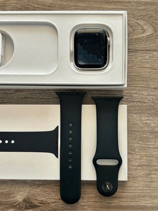 Apple Watch SE 40mm Silver Aluminio
