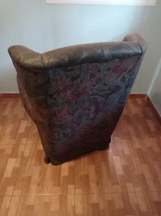 Sillón de orejas tela y piel