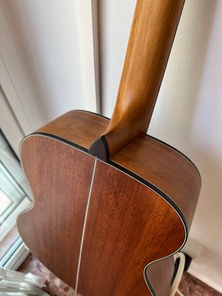 Guitarra Clásica (Marca Valencia)