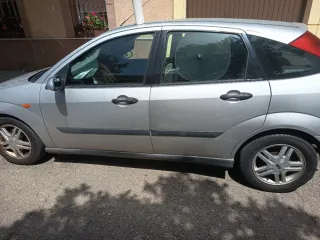 Ford Focus  1.8 2005
