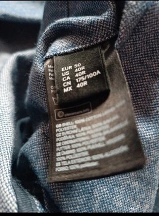 Americana azul con coderas sin estrenar