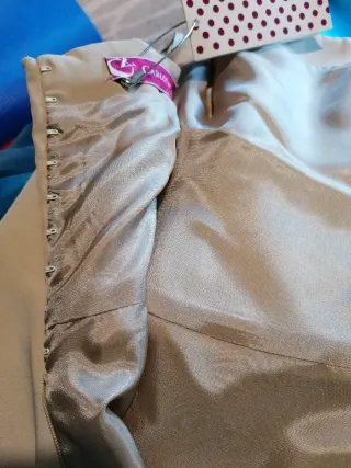 Vestido novia o invitada beige seda