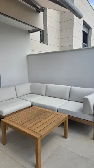 Mesa de centro de madera para jardín