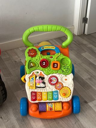 Lote 2 correpasillos y moto infantil