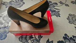 Zapatos Wonders Negros Talla 38