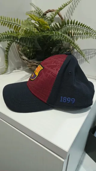 Gorra FC Barcelona Infantil Azul y Roja