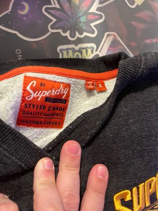 Sudadera Superdry gris