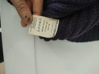 Collo invernale viola a coste verticali