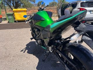 Kawasaki Z800 Verde/Negra Manual