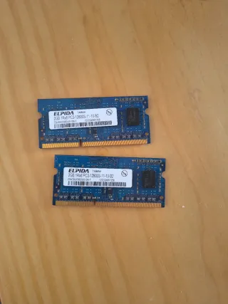 2x Elpida 2GB PC3-12800S DDR3 RAM