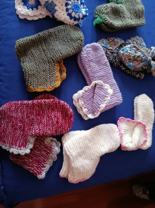 Patucos de lana hechos a mano