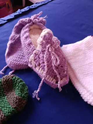 Patucos de lana hechos a mano