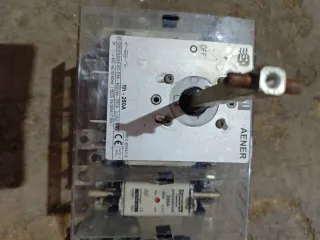 Interruptor Seccionador trifásico AENER 250A