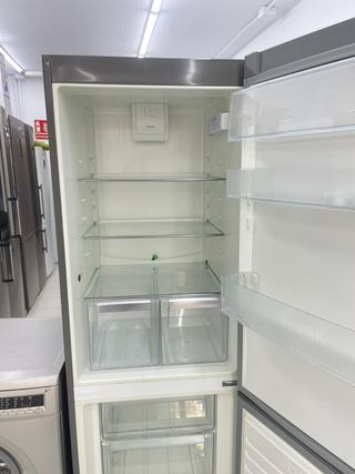 Nevera y Lavadora - ¡Oportunidad!