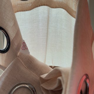 2 tende beige, tessuto coprente