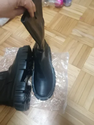 Botas