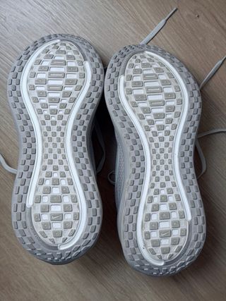 Nike Vomero Plus