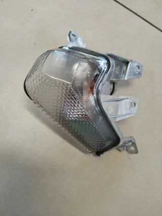 Intermitente Delantero Derecho Yamaha XMAX 125