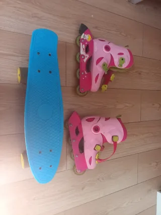 Pack de Patinete azul y Patines rosas