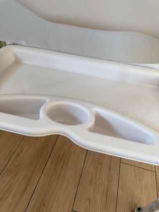 Bañera nueva con cambiador y reductor de regalo